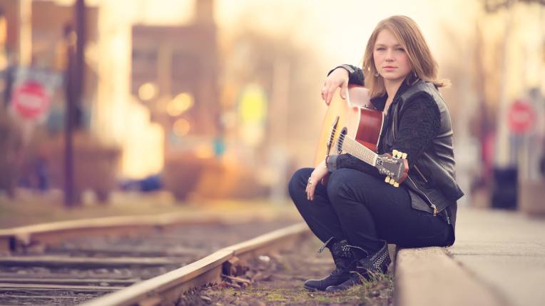 Crystal Bowersox