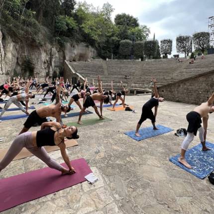 Yoga en el Grec + Live Music