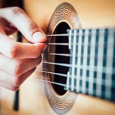 Vivaldi Guitar Concerto by Candlelight