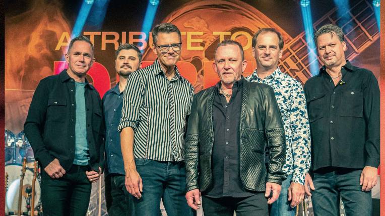 A Tribute to Dire Straits  – Greatest Hits Tour