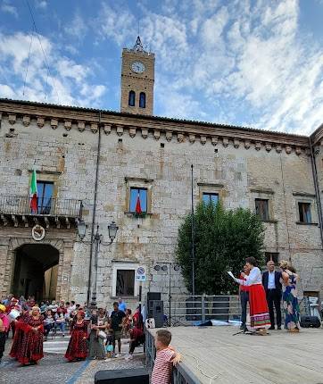 Piazza Duchi d'Acquaviva