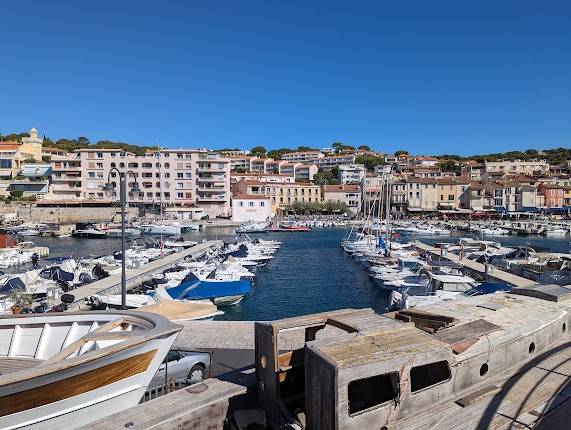 ESPLANADE ARISTIDE BRIAND