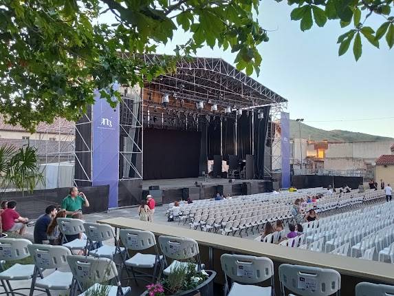 Patio Central Real Fabrica de Cristales