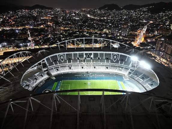 Estádio Nilton Santos