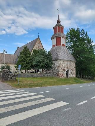 JANAKKALAN PYHÄN LAURIN KIRKKO