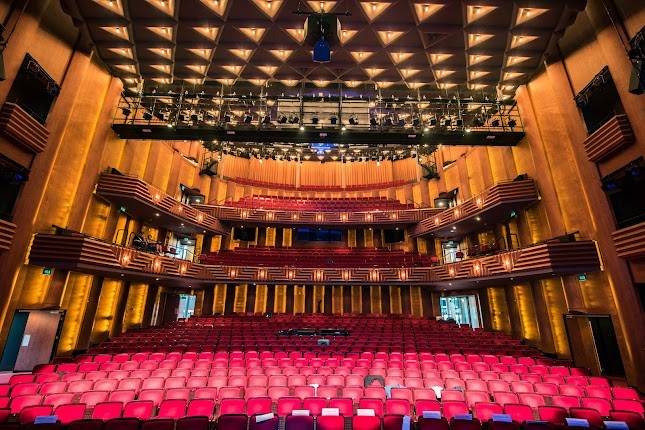 Theater De Spiegel / Schouwburg Odeon