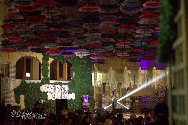 The Bar With No Name