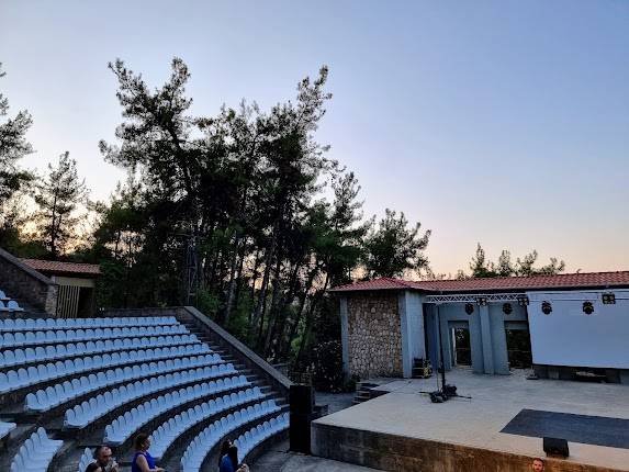 Grove Theatre Melina Merkouri