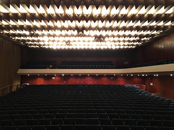 Aula im Lise Meitner Gymnasium